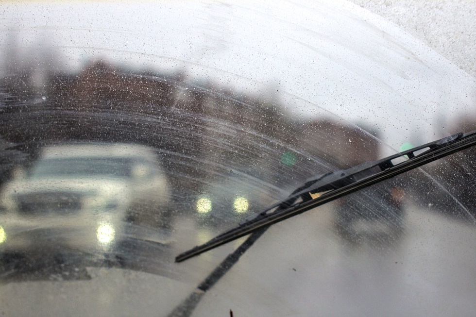 How to Change Windshield Wiper Blades